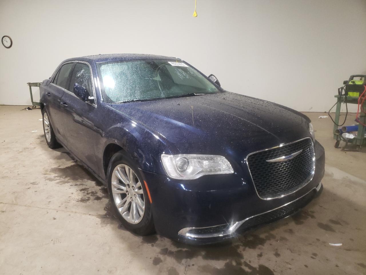 CHRYSLER 300 LIMITE 2017 con VIN 2C3CCAAG7HH521637 - Foto de la subasta