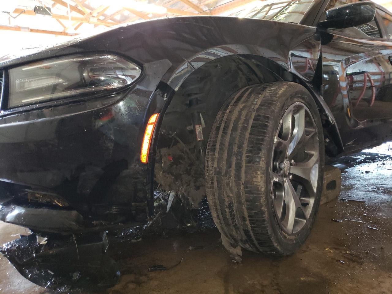 Photo 9 from auction – 2015 DODGE CHARGER R/ with VIN 2C3CDXCT9FH889521