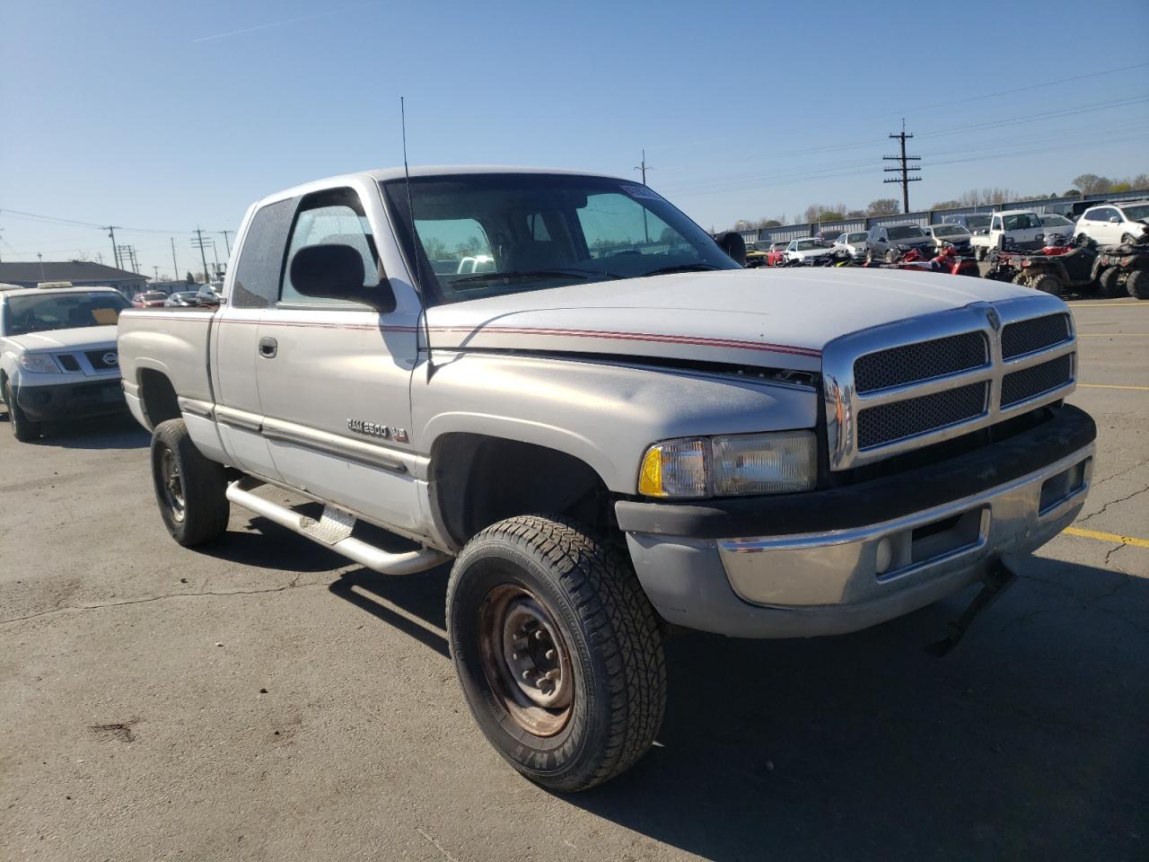 DODGE RAM 2500 1998 with VIN 1B7KF23Z4WJ124076 - Photo from auction
