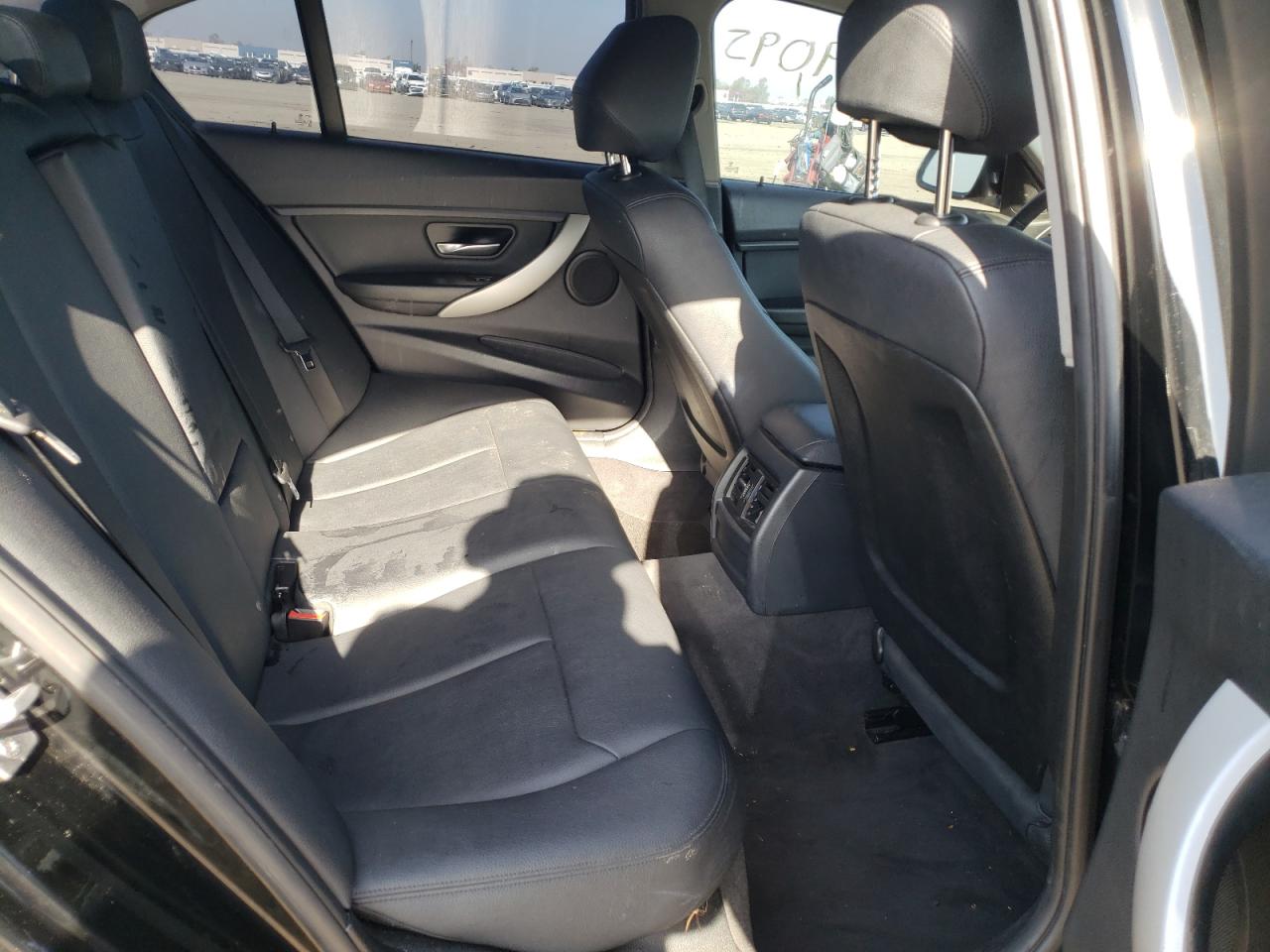 Photo 6 from auction – 2013 BMW 320 I with VIN WBA3B1C53DK128115