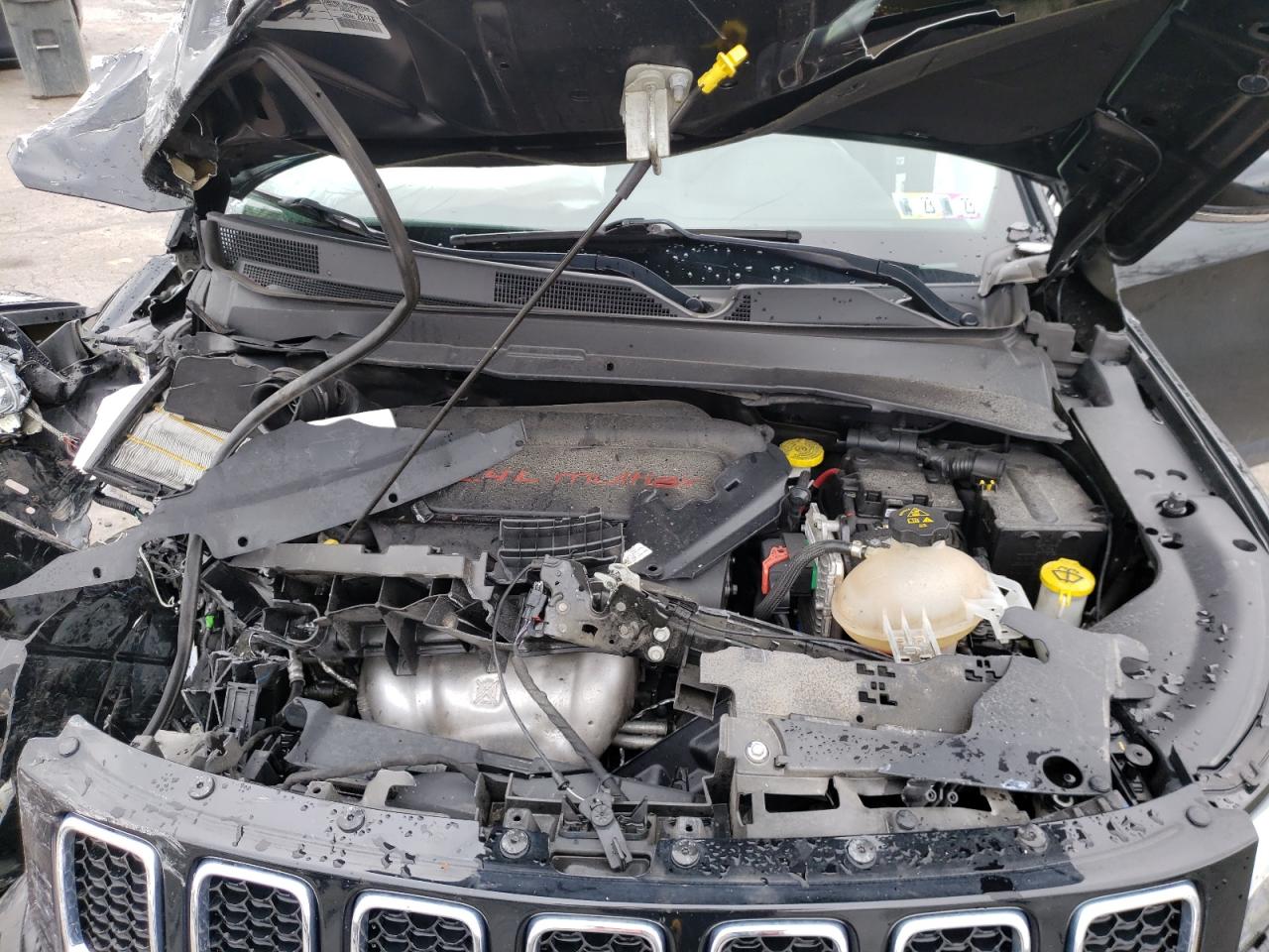 Photo 7 from auction – 2018 JEEP COMPASS LI with VIN 3C4NJDCB7JT332657