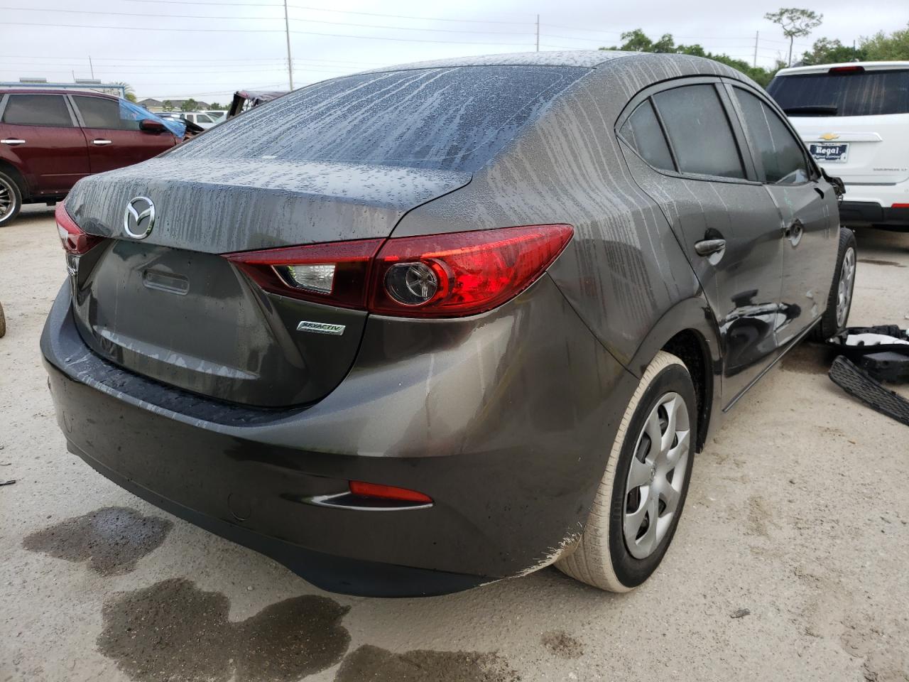 Photo 4 from auction – 2015 MAZDA 3 SV with VIN JM1BM1T73F1272623