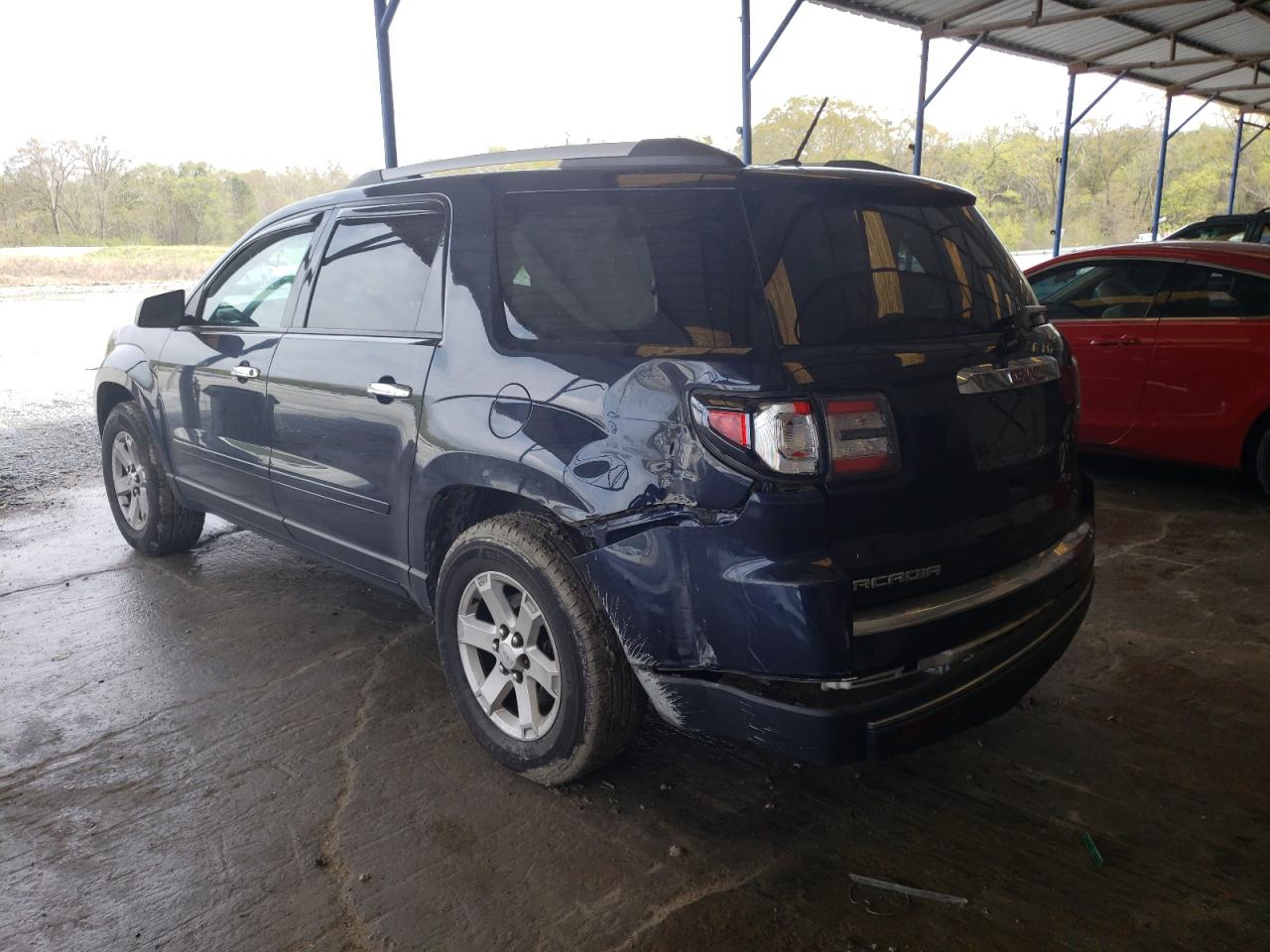 Photo 3 from auction – 2015 GMC ACADIA SLE with VIN 1GKKRPKD2FJ258146
