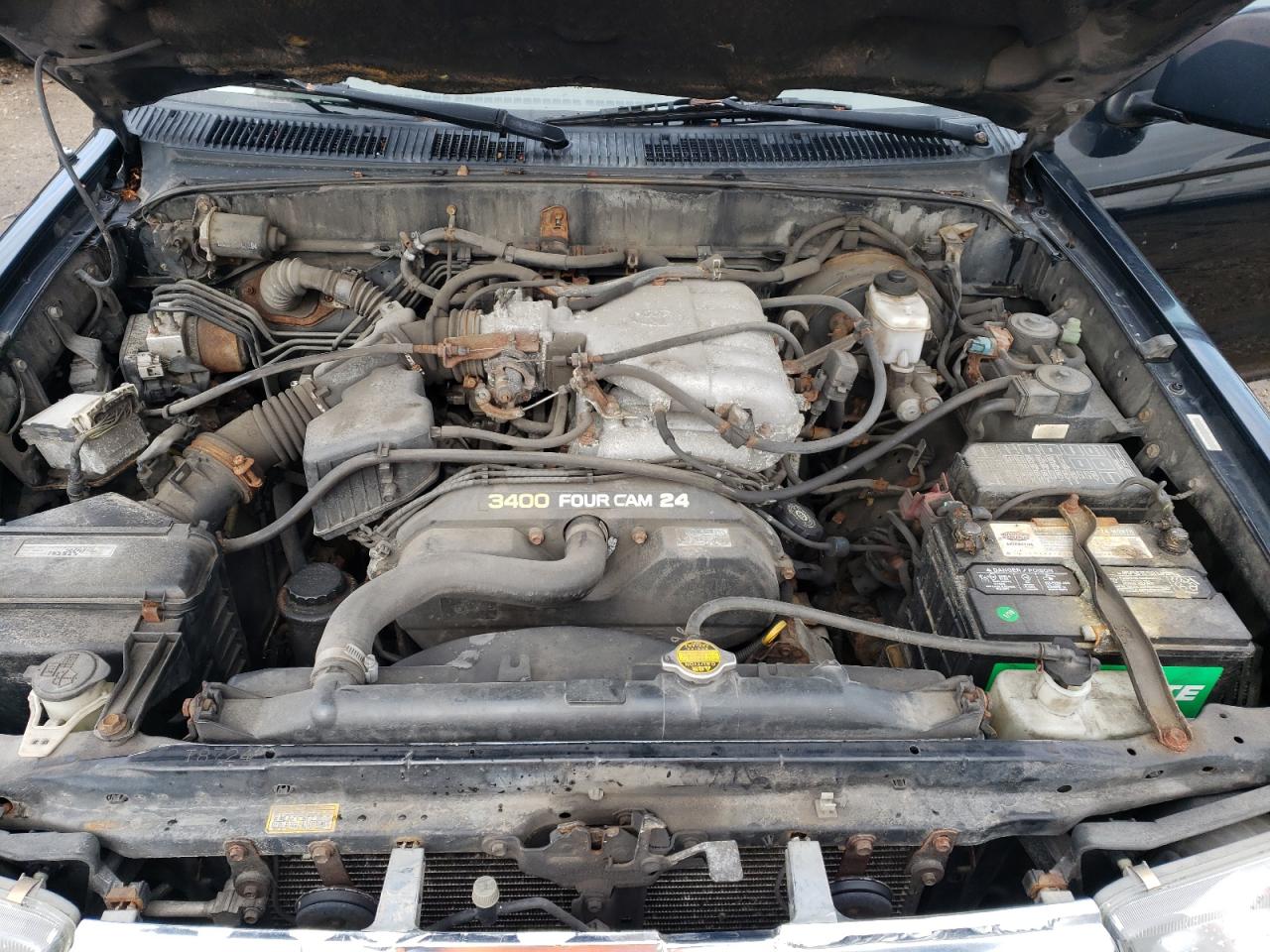 Photo 7 from auction – 2000 TOYOTA 4RUNNER SR with VIN JT3HN86R8Y0272837