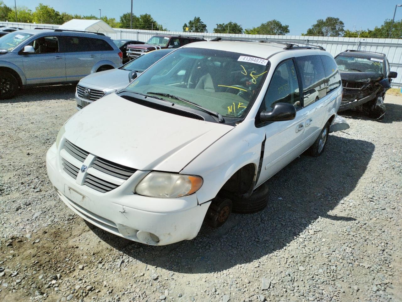 Photo 2 from auction – 2006 DODGE GRAND CARA with VIN 2D8GP44L36R879306