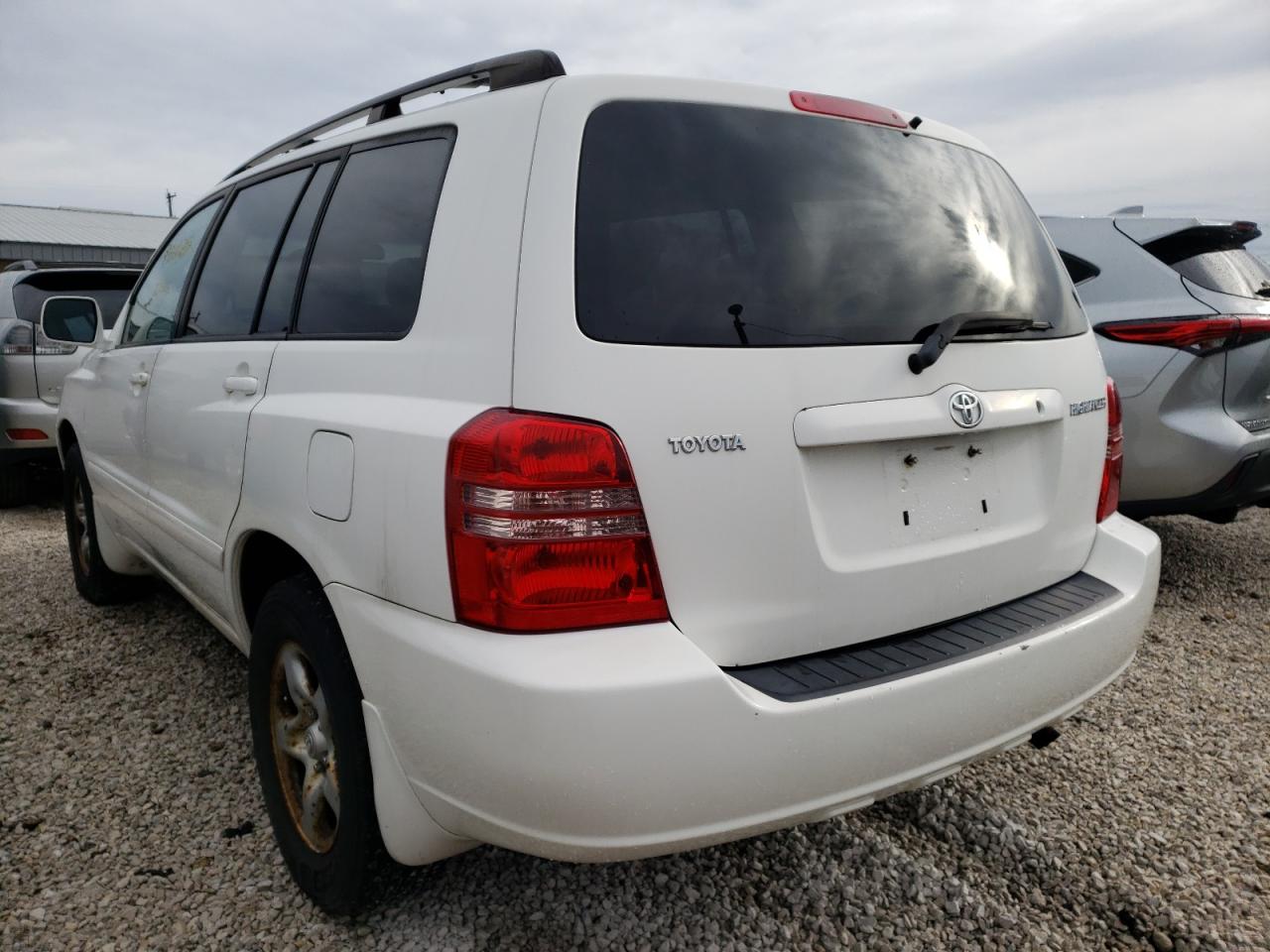Photo 3 from auction – 2003 TOYOTA HIGHLANDER with VIN JTEGD21A130060732