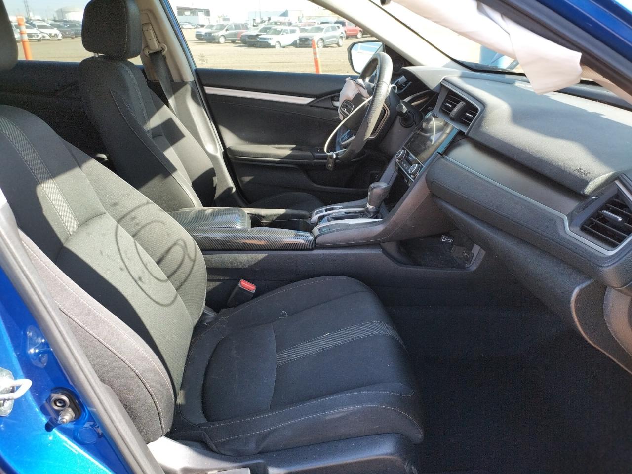 Photo 5 from auction – 2017 HONDA CIVIC EX with VIN 19XFC1F46HE004624
