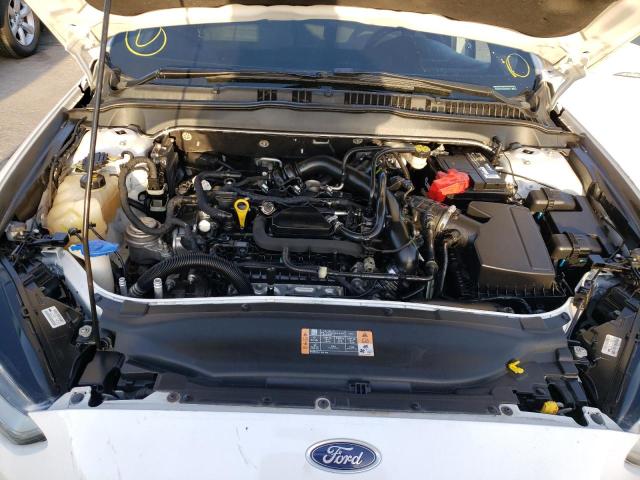 Photo 7 from auction – 2016 FORD FUSION SE with VIN 3FA6P0HD1GR307643