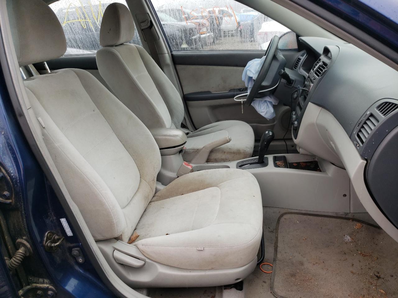 Photo 5 from auction – 2006 KIA SPECTRA LX with VIN KNAFE121465281767