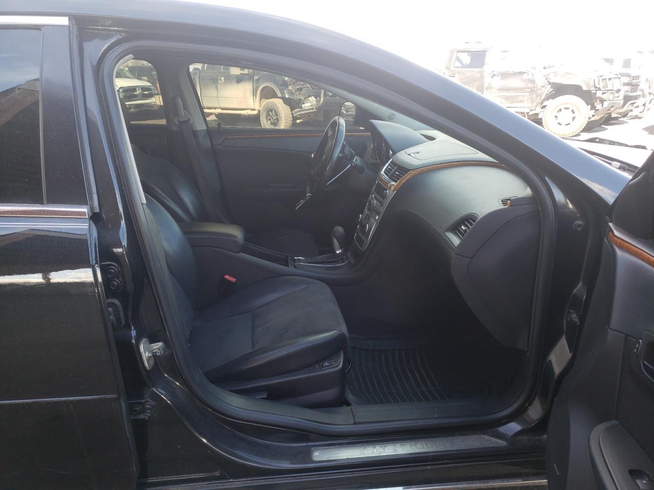 Photo 5 from auction – 2010 CHEVROLET MALIBU 2LT with VIN 1G1ZD5E77AF306716