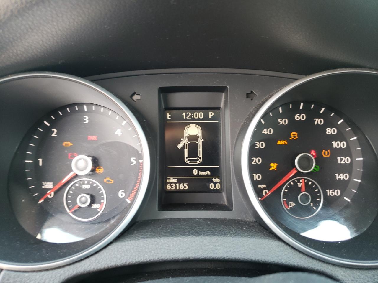 Photo 8 from auction – 2015 VOLKSWAGEN 25606 with VIN 3VWPL7AJ3CM657380