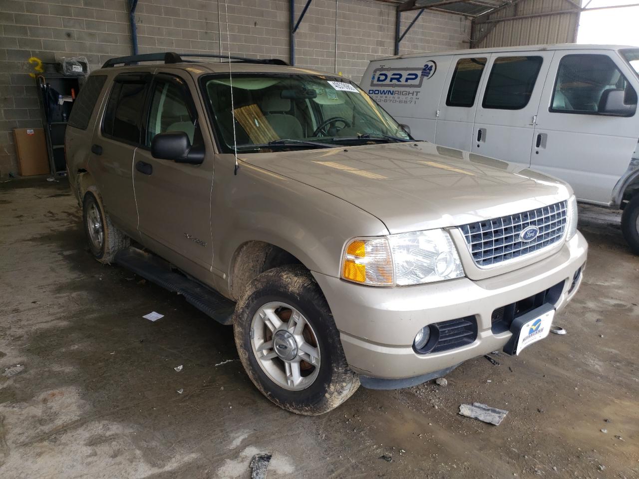 FORD EXPLORER X 2005 with VIN 1FMZU73EX5UA54753 - Photo from auction