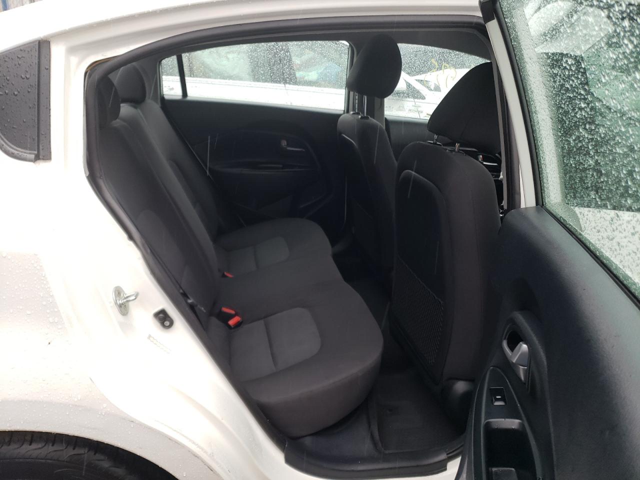 Photo 6 from auction – 2017 KIA RIO LX with VIN KNADM4A39H6006570
