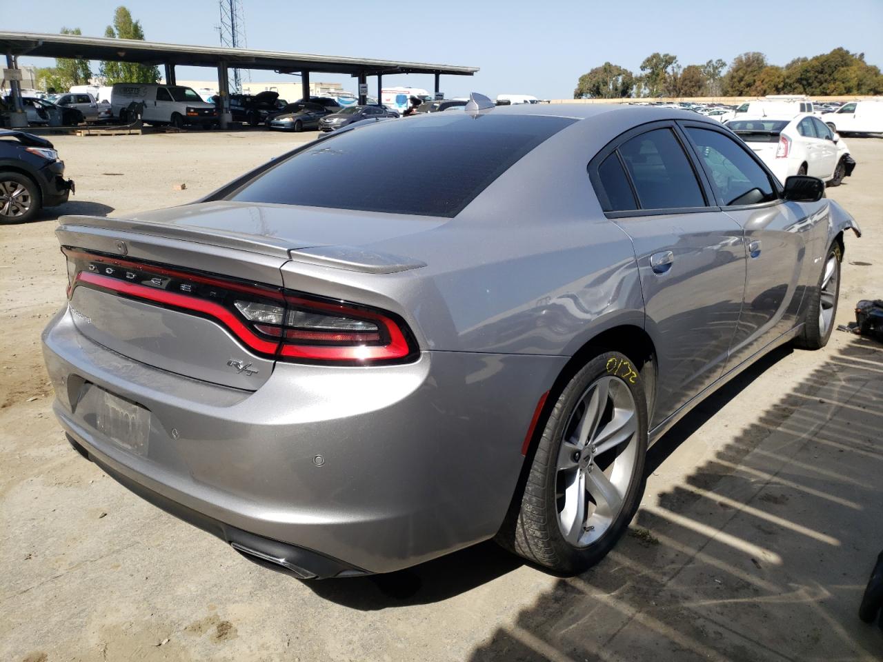 Photo 4 from auction – 2018 DODGE CHARGER R/ with VIN 2C3CDXCT0JH129339