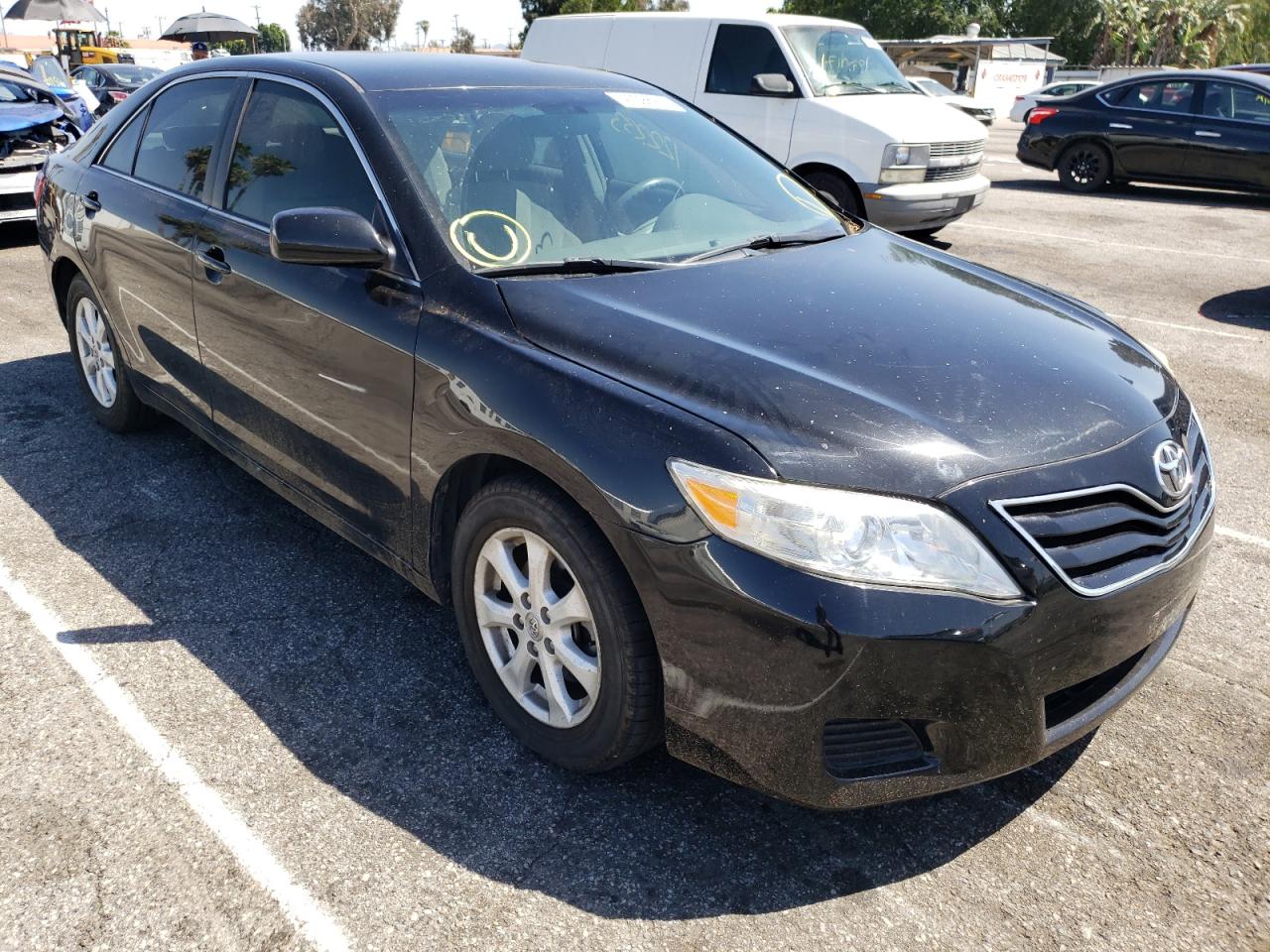 TOYOTA CAMRY BASE 2011 with VIN 4T1BF3EK0BU165301 - Photo from auction