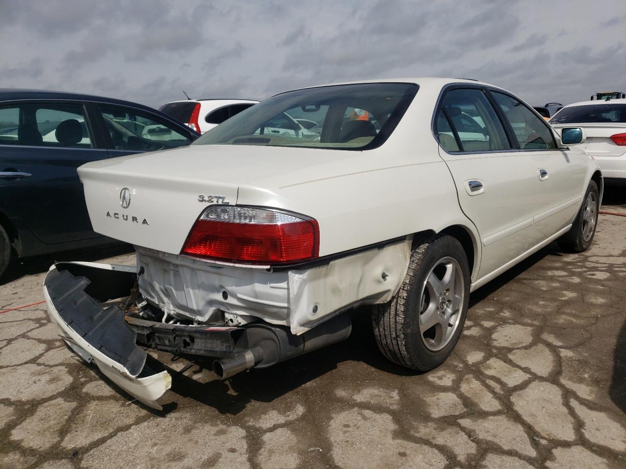 Photo 4 from auction – 2002 ACURA 3.2TL with VIN 19UUA566X2A022609