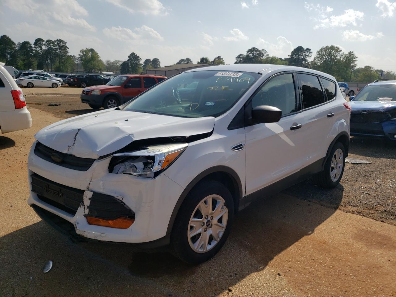 صورة رقم 2 من المزاد - 2013 FORD ESCAPE S مع VIN 1FMCU0F70DUB39464