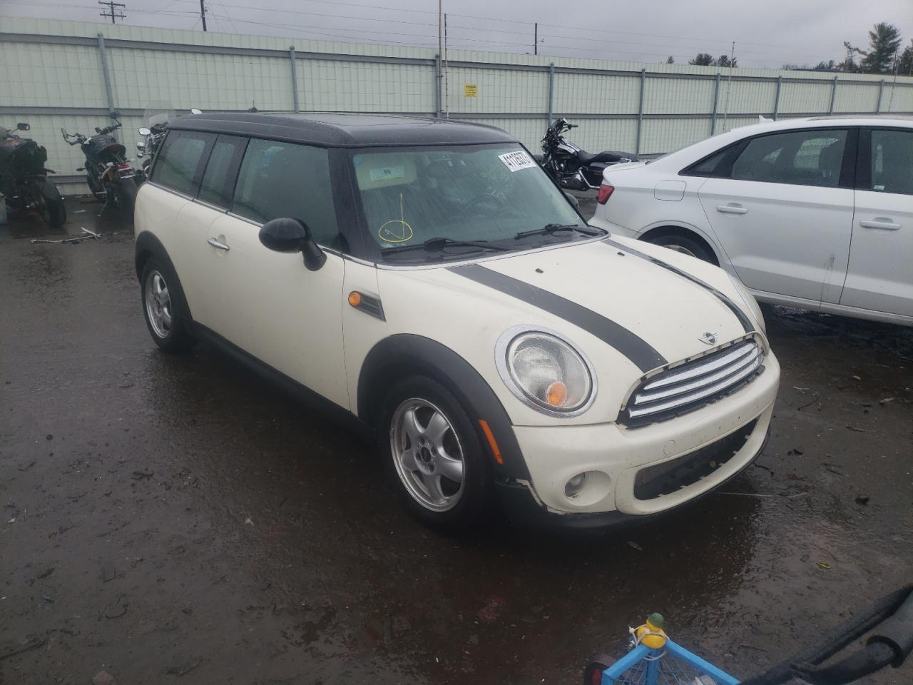 MINI COOPER CLU 2011 with VIN WMWZF3C50BTY00861 - Photo from auction