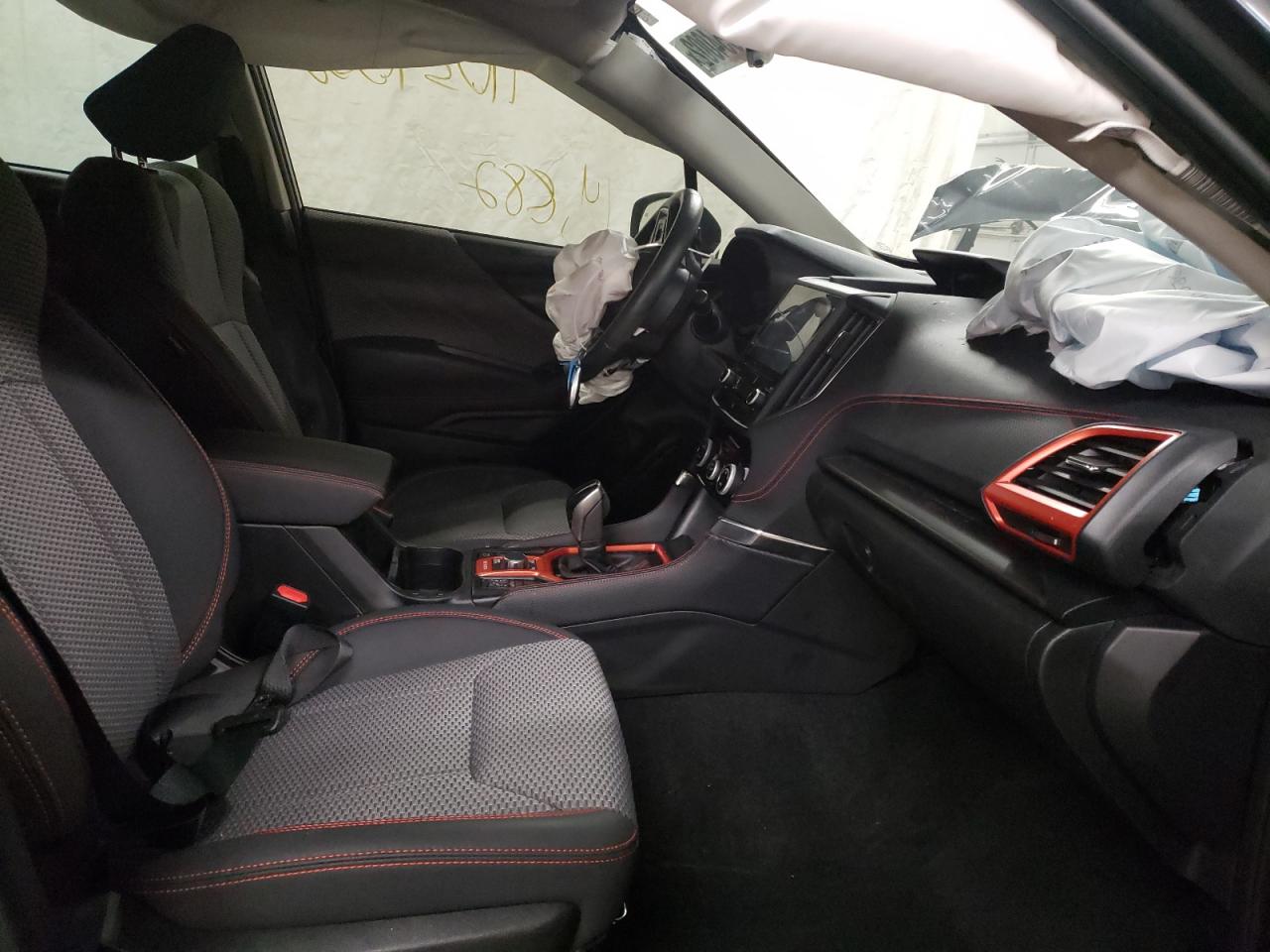 Photo 5 from auction – 2021 SUBARU FORESTER S with VIN JF2SKARC8MH448923
