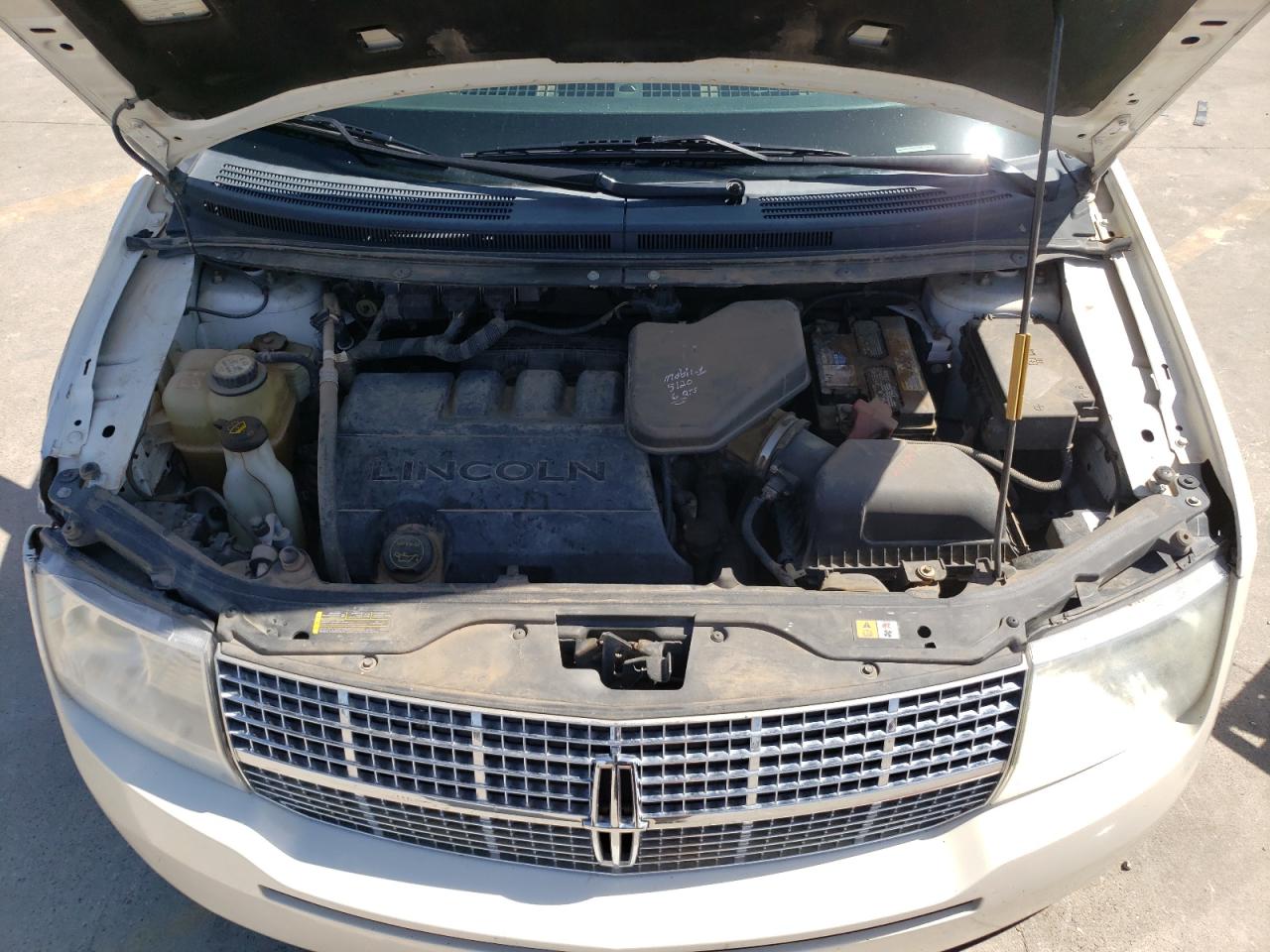 Фото 7 с аукциона – 2008 LINCOLN MKX с VIN 2LMDU88C68BJ01024