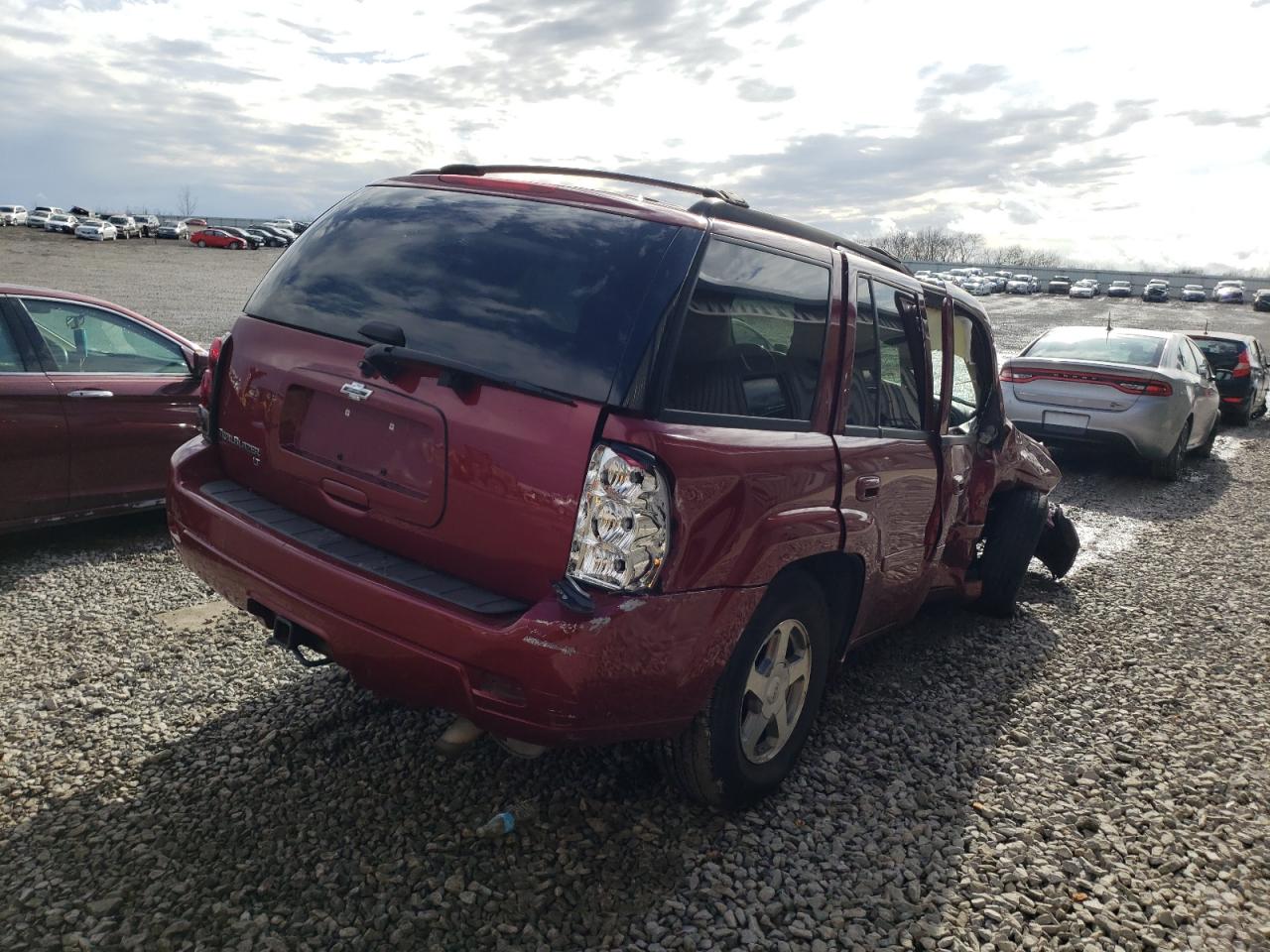 Photo 4 from auction – 2007 CHEVROLET TRAILBLAZE with VIN 1GNDT13S572223376