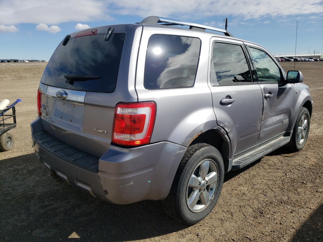 Photo 4 from auction – 2008 FORD ESCAPE LIM with VIN 1FMCU94128KB32102