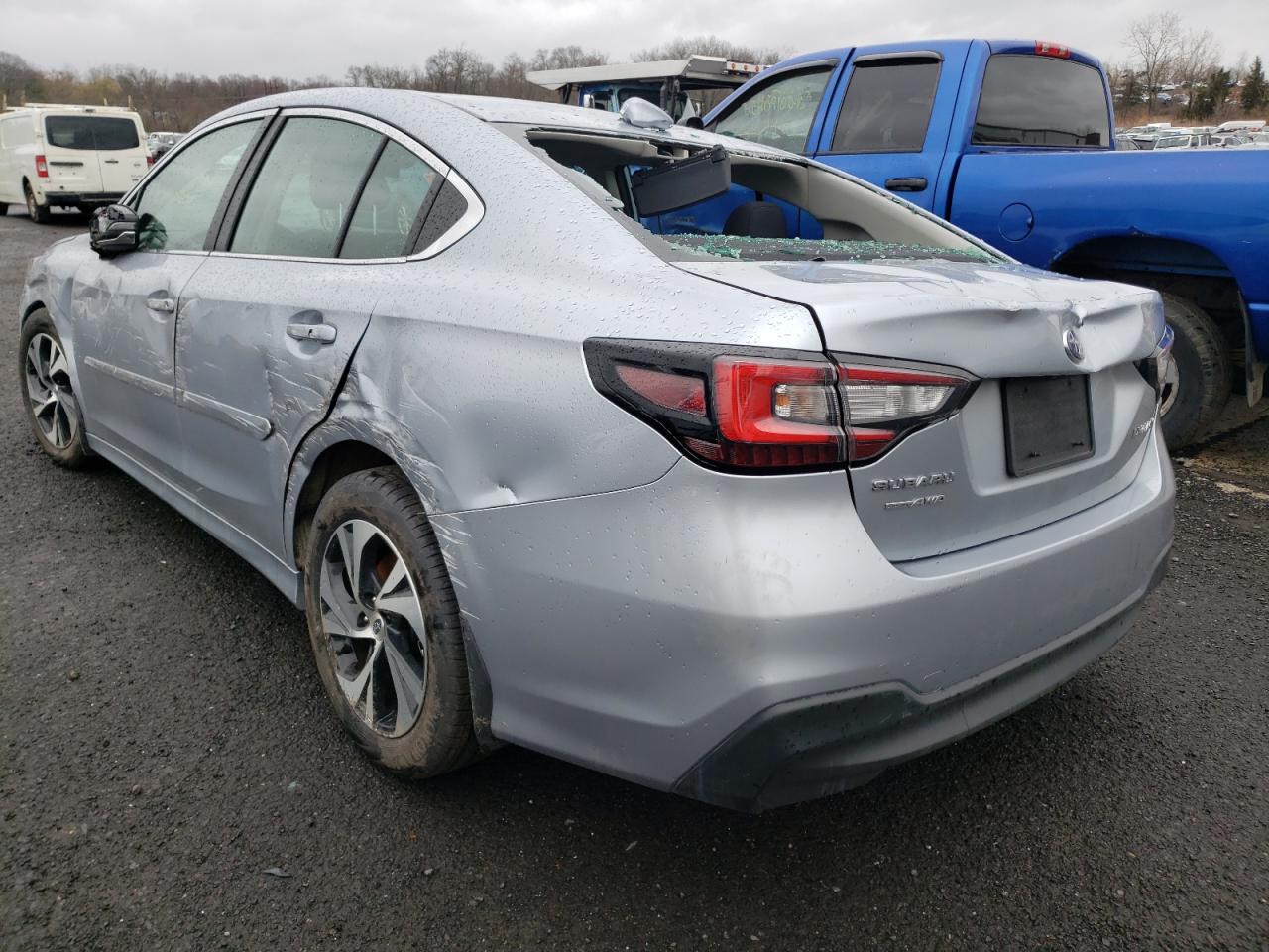 Photo 3 from auction – 2021 SUBARU LEGACY PRE with VIN 4S3BWAF67M3005547