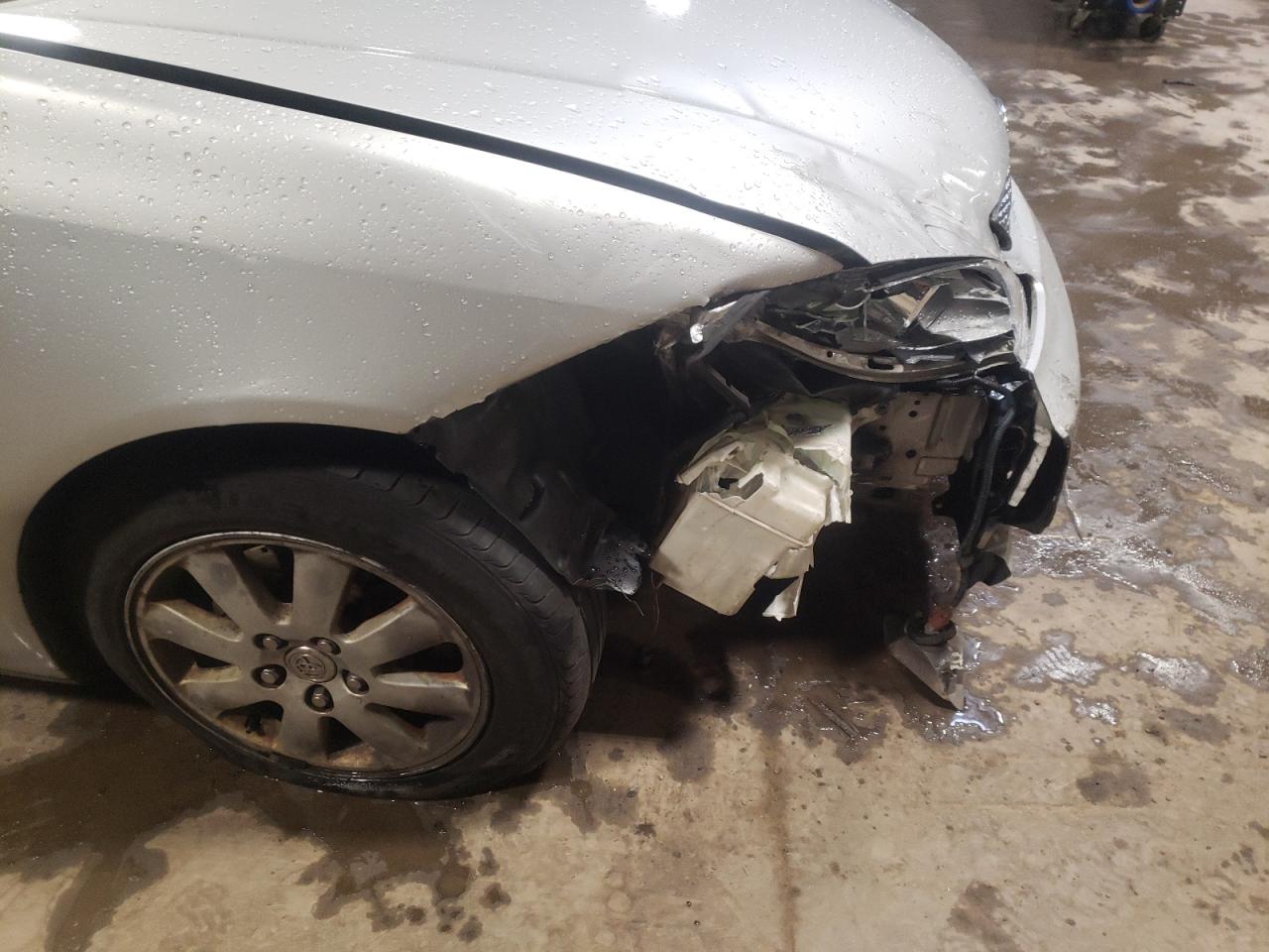 Photo 9 from auction – 2004 TOYOTA CAMRY LE with VIN 4T1BF30K94U578554
