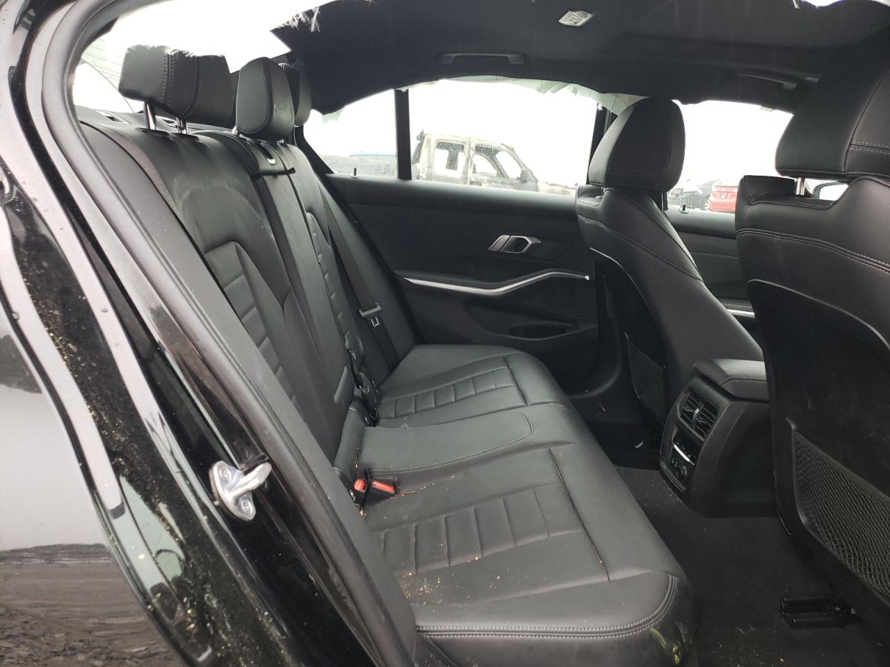 Photo 6 from auction – 2020 BMW M340I with VIN 3MW5U7J02L8B24344