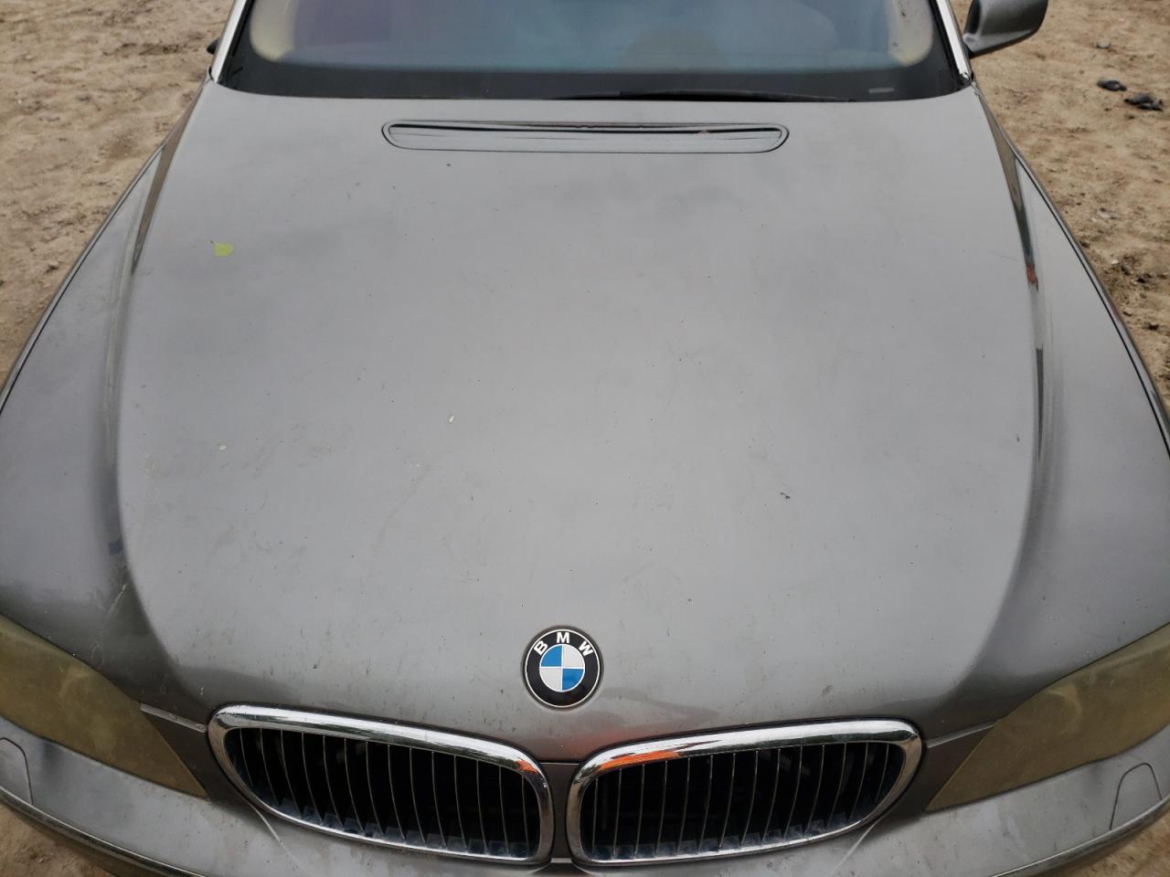 Photo 7 from auction – 2006 BMW 750 with VIN WBAHN83586DT25679