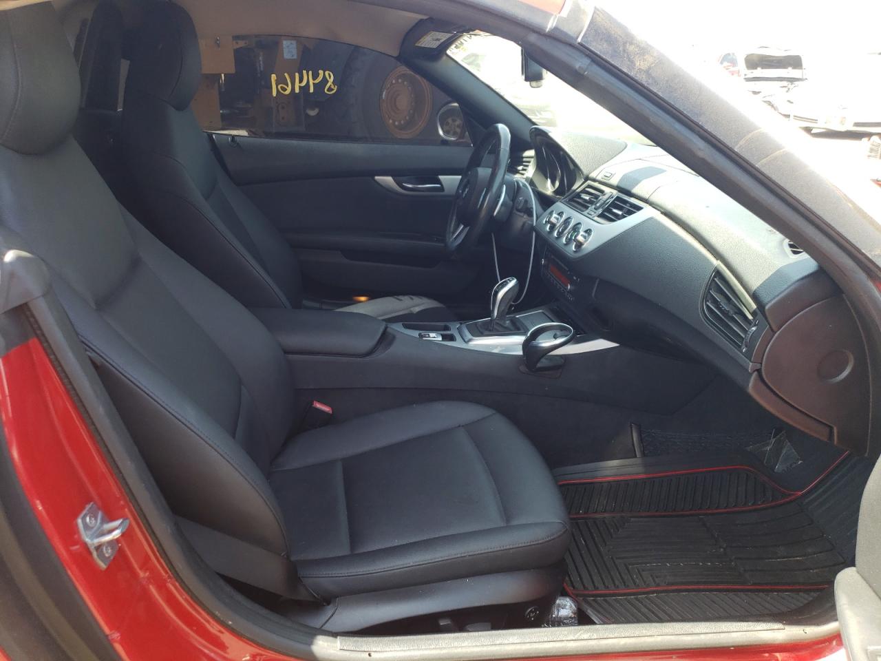 Photo 5 from auction – 2014 BMW Z4 SDRIVE2 with VIN WBALL5C51EJ105671