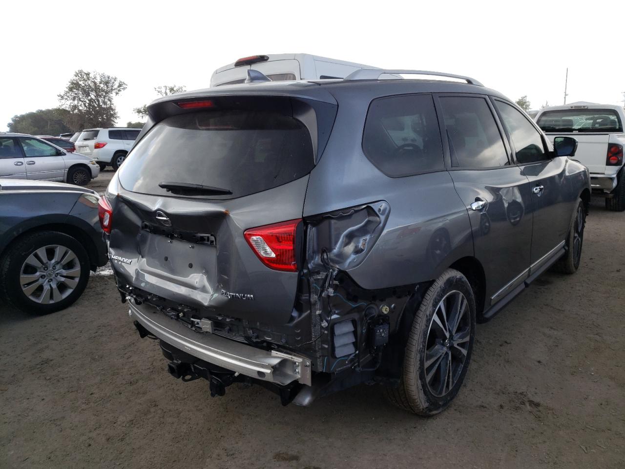 Photo 4 from auction – 2020 NISSAN PATHFINDER with VIN 5N1DR2DN7LC578992