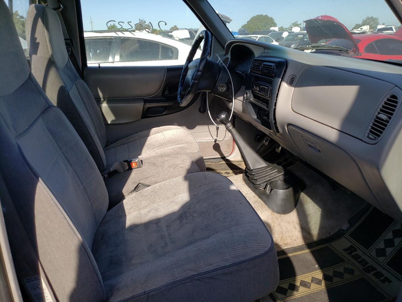 Photo 5 from auction – 1995 FORD RANGER with VIN 1FTCR10A4SPA28878