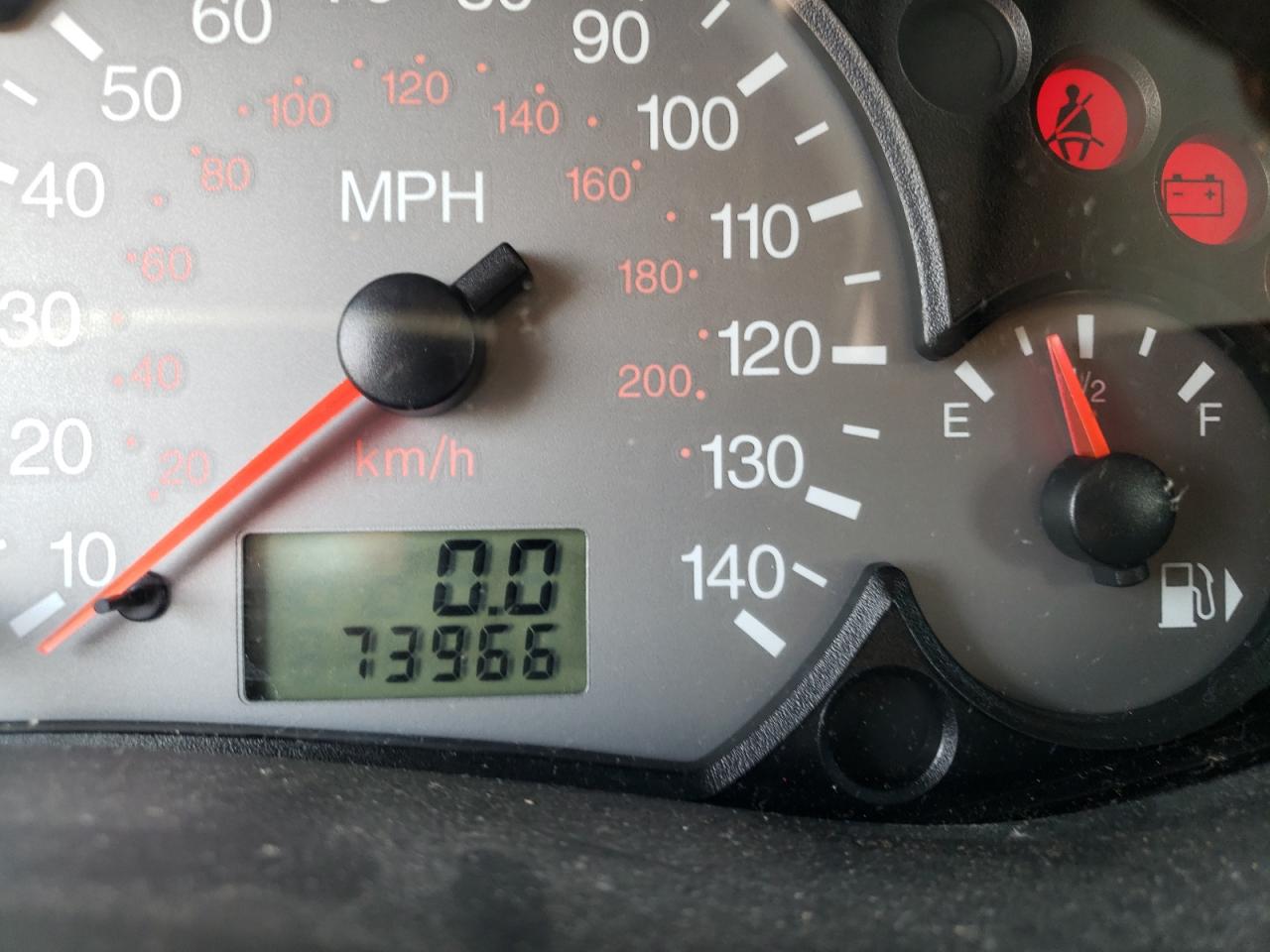 Photo 8 from auction – 2003 FORD FOCUS ZTS with VIN 1FAFP38383W332510