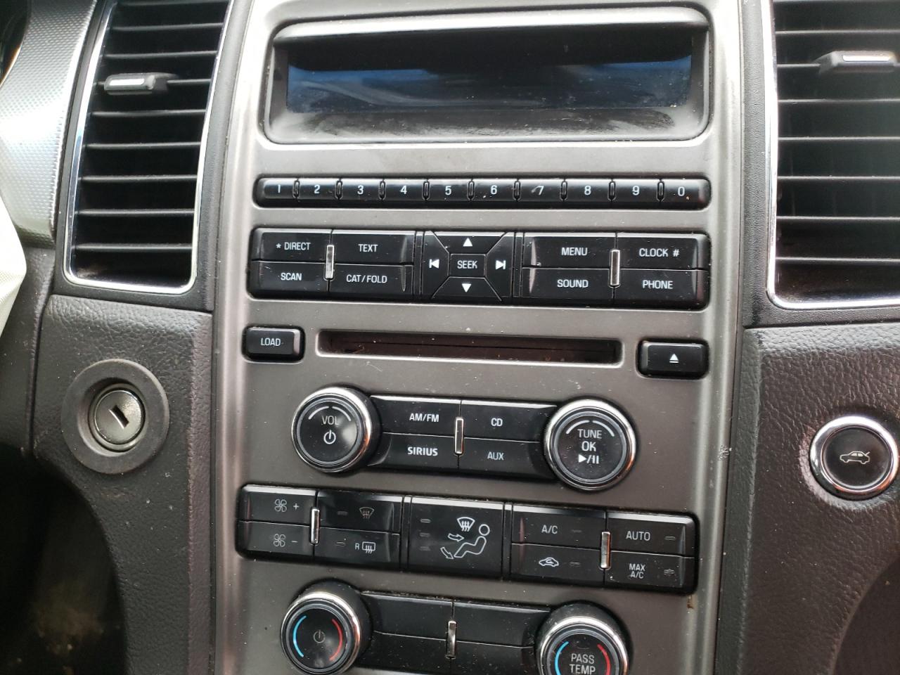 Photo 9 from auction – 2010 FORD TAURUS SEL with VIN 1FAHP2EW0AG129507