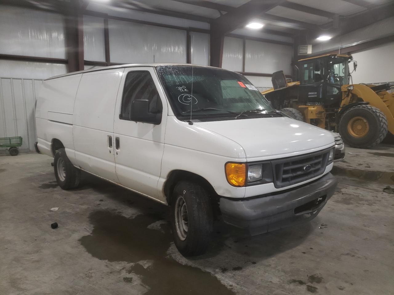 FORD ECONOLINE 2005 with VIN 1FTSS34L15HB15644 - Photo from auction