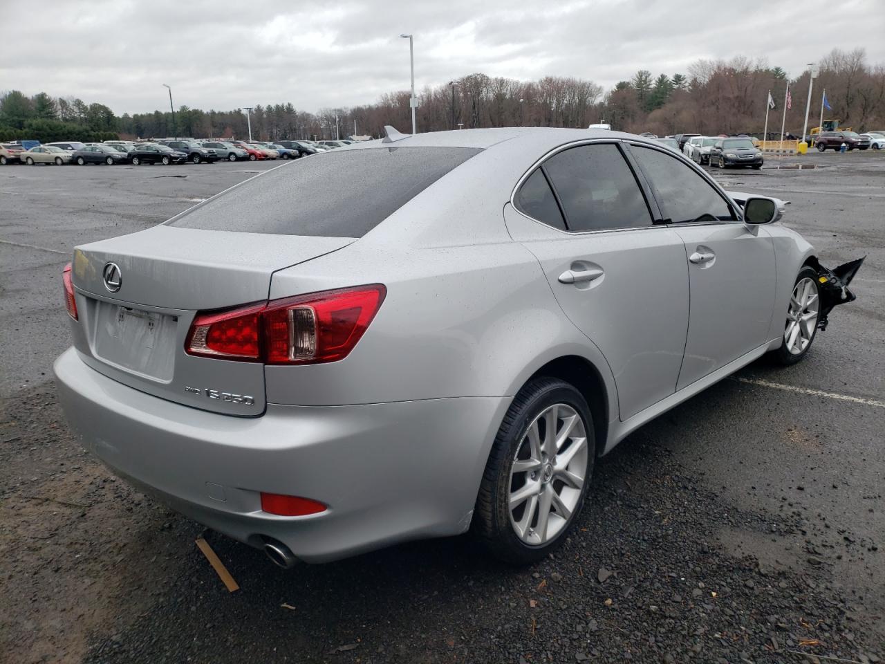 Photo 4 from auction – 2011 LEXUS IS 250 with VIN JTHCF5C29B5052365