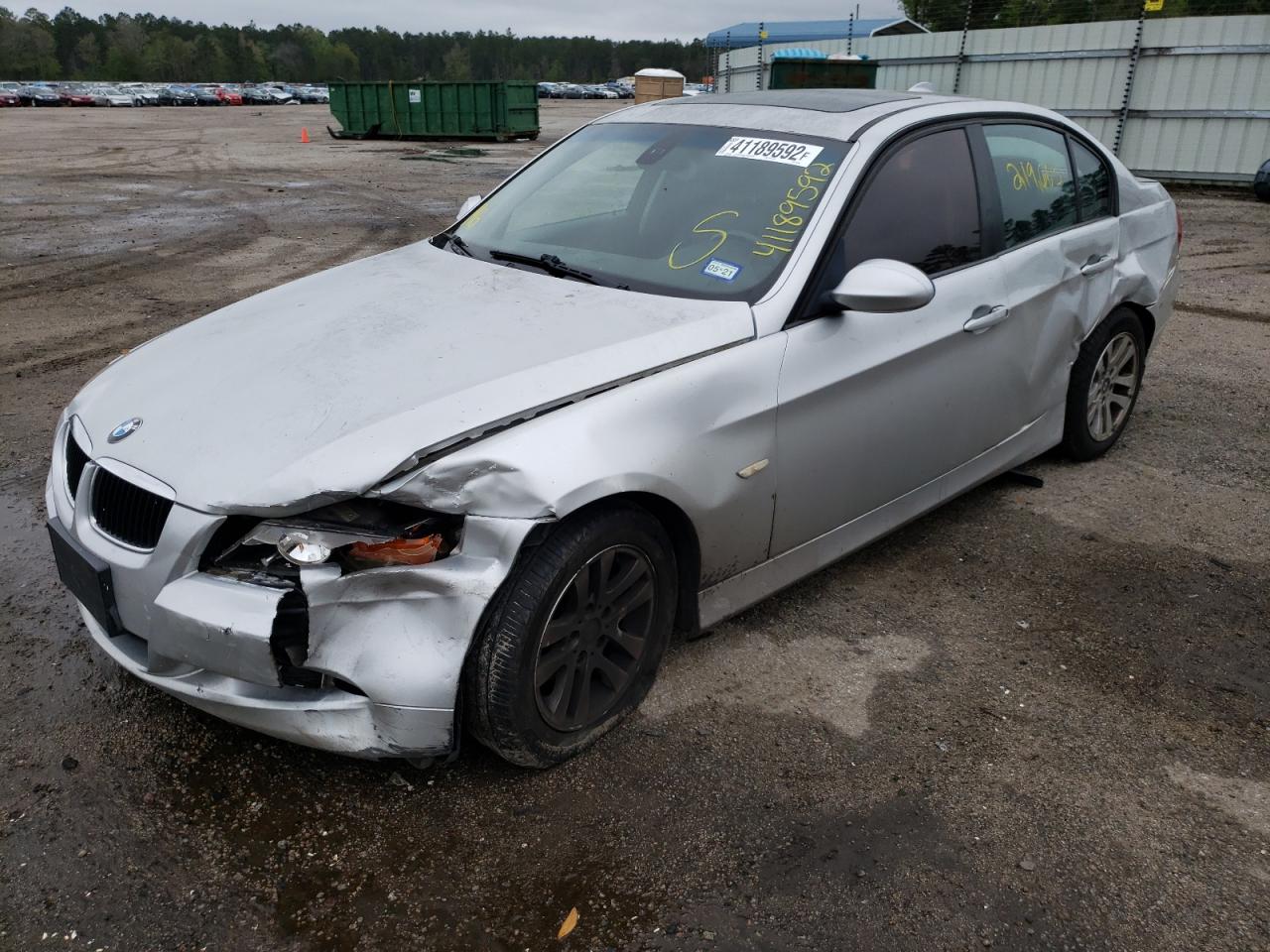 Photo 9 from auction – 2006 BMW 325 I with VIN WBAVB13526PT23590