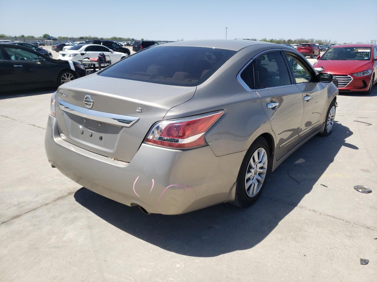 Photo 4 from auction – 2015 NISSAN ALTIMA 2.5 with VIN 1N4AL3AP4FN921096