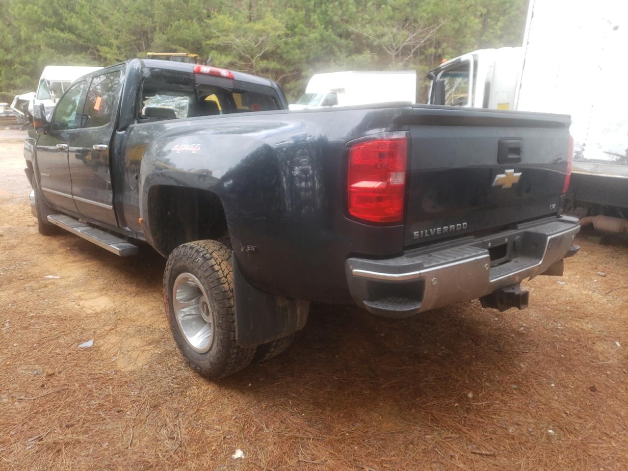 Photo 3 from auction – 2017 CHEVROLET SILVERADO with VIN 1GC4K0EYXHF129141