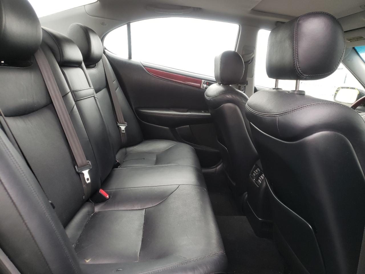 Photo 6 from auction – 2005 LEXUS ES 330 with VIN JTHBA30G555142342