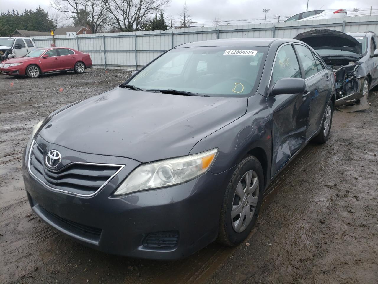 Фото 2 с аукциона – 2011 TOYOTA CAMRY BASE с VIN 4T4BF3EK0BR215183