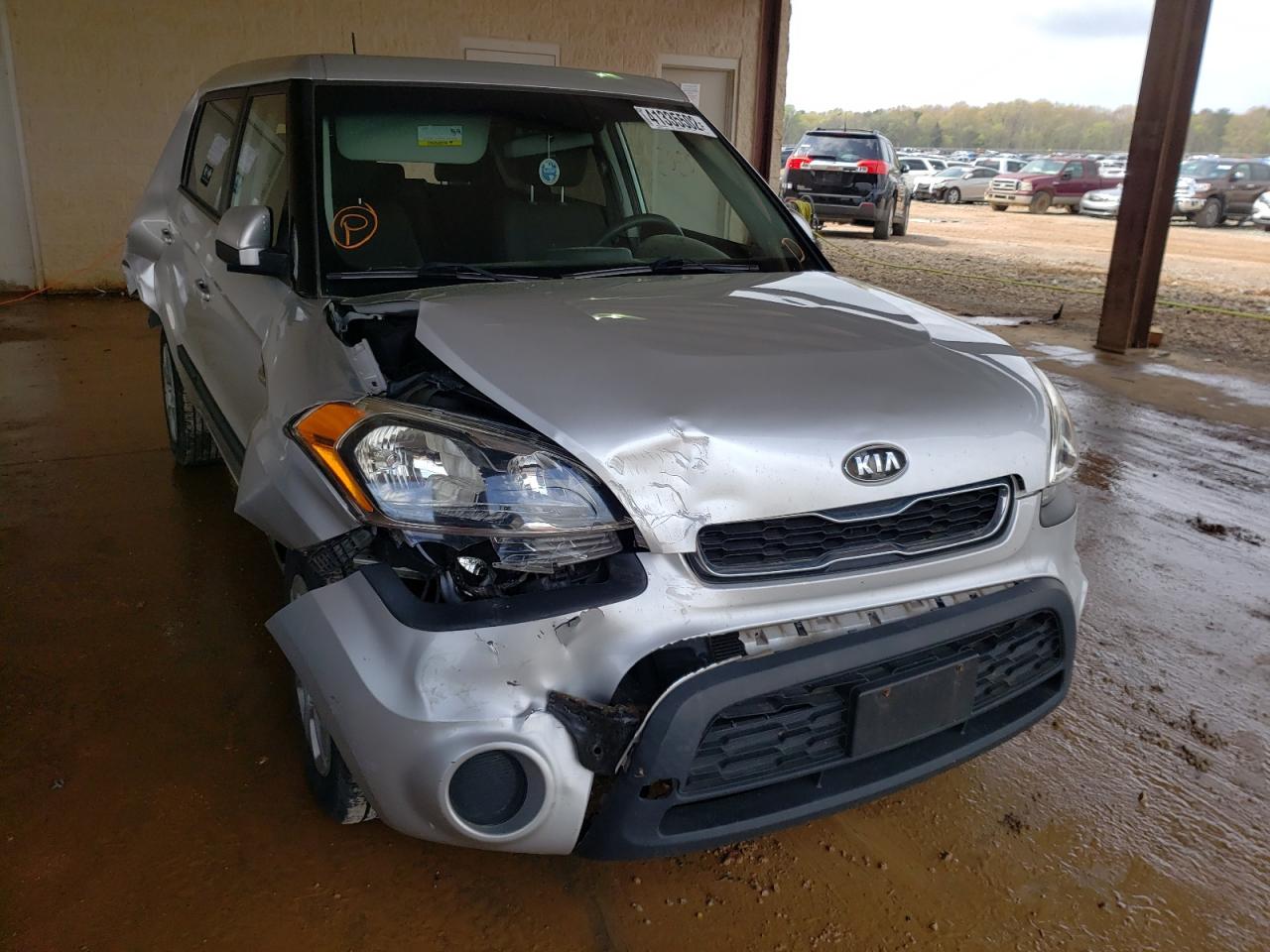 KIA SOUL 2012 with VIN KNDJT2A50C7476892 - Photo from auction