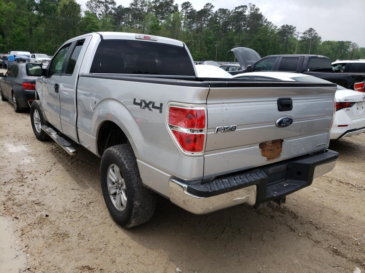 Photo 3 from auction – 2011 FORD F150 SUPER with VIN 1FTFX1EF3BFA56118