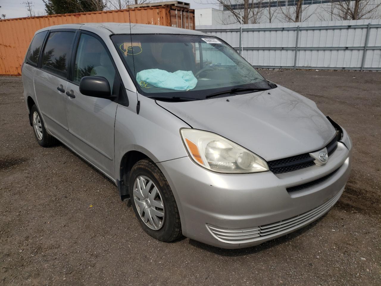 TOYOTA SIENNA CE 2005 with VIN 5TDZA29CX5S363908 - Photo from auction