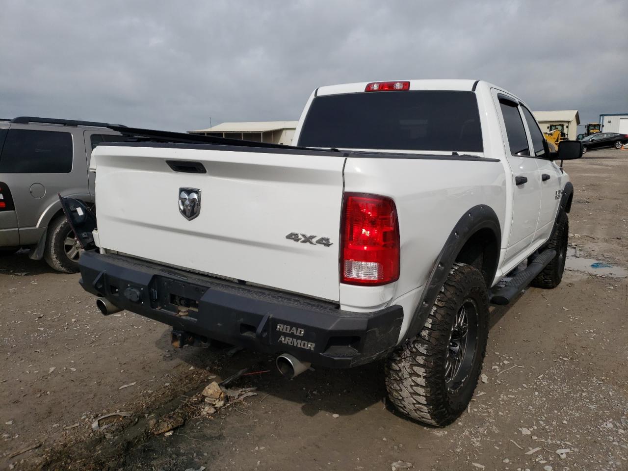 Photo 4 from auction – 2018 RAM 1500 ST with VIN 3C6RR7KT6JG123030
