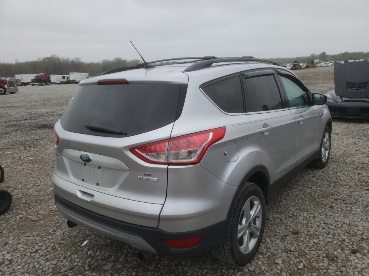 Photo 4 from auction – 2013 FORD ESCAPE SE with VIN 1FMCU0GX3DUC67440