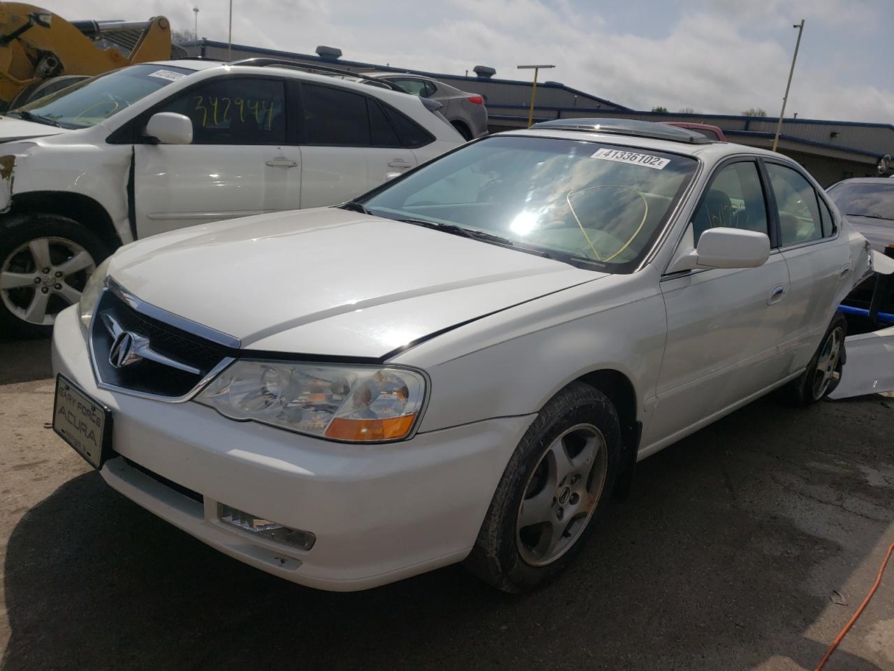 Photo 2 from auction – 2002 ACURA 3.2TL with VIN 19UUA566X2A022609