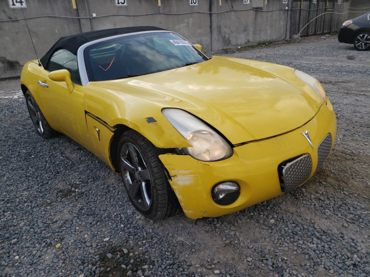 PONTIAC SOLSTICE 2007 with VIN 1G2MB35B17Y124785 - Photo from auction