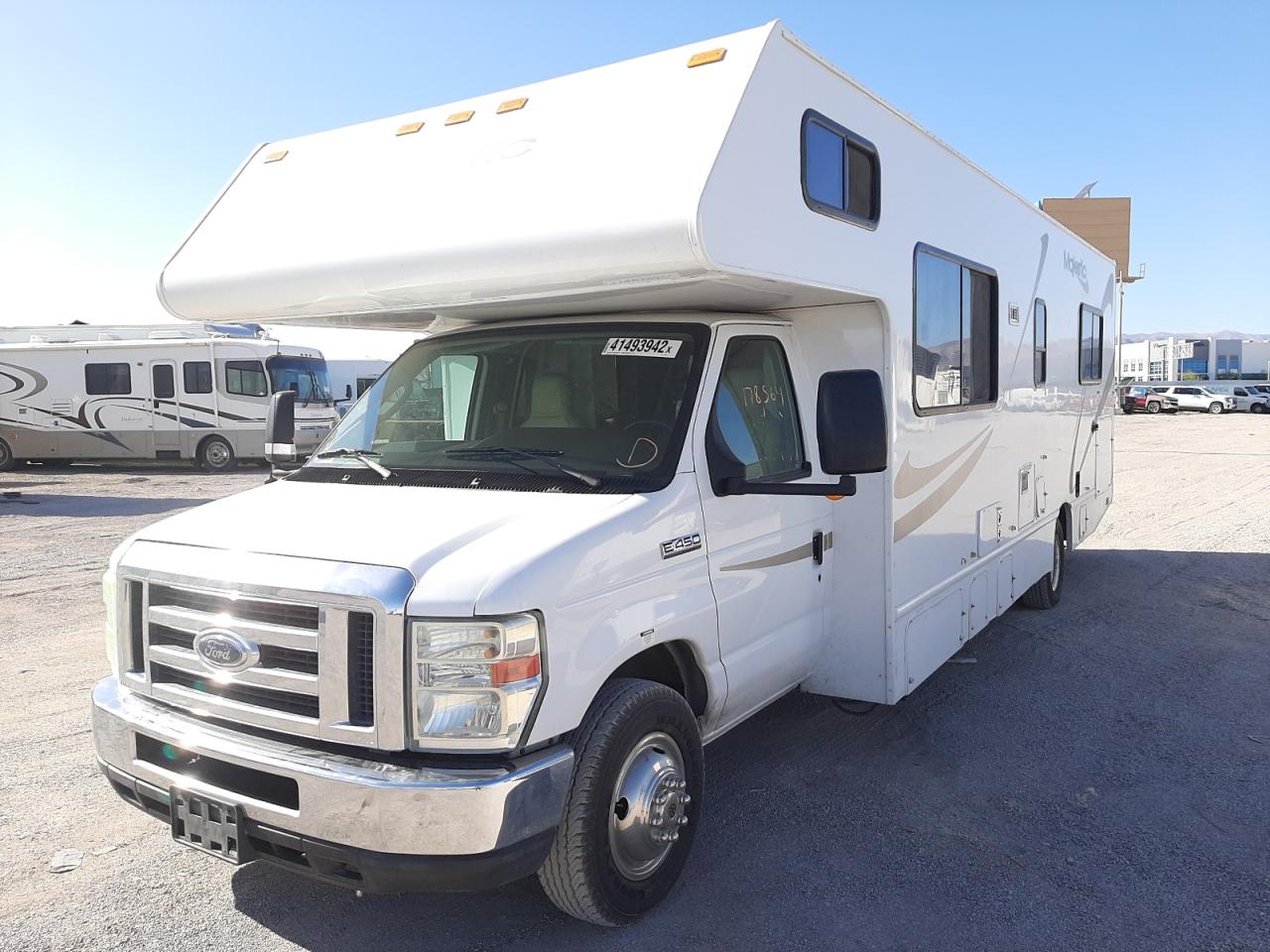 Photo 2 from auction – 2011 FORD ECONOLINE with VIN 1FDXE4FS5ADA42525